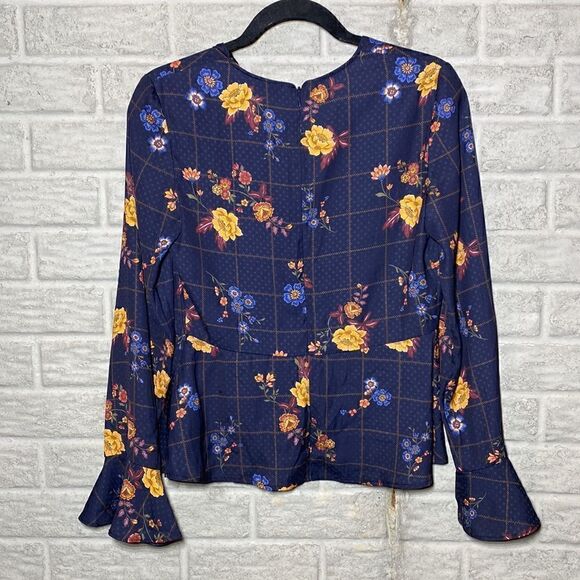 The Fifth Label Syllabus LS Top - Picture 8 of 10